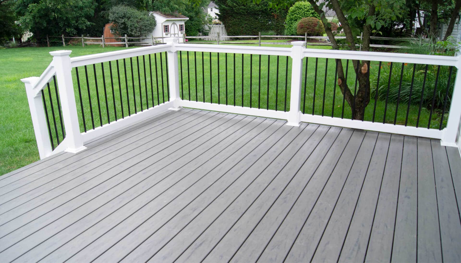Specialists in deck railing and covers Worcester, Massachusetts